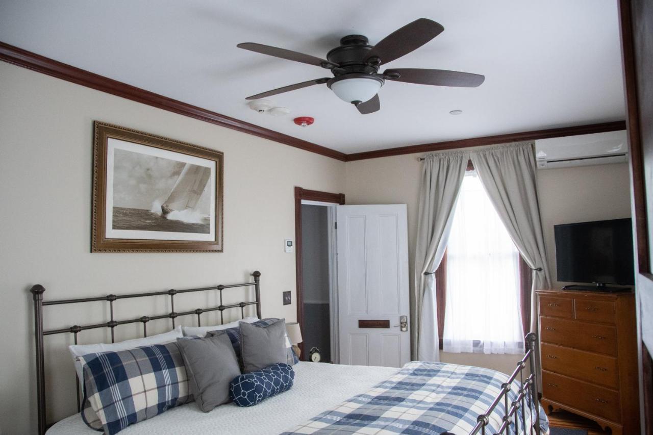The Ocean Bay House Bed & Breakfast Bay Shore Dış mekan fotoğraf